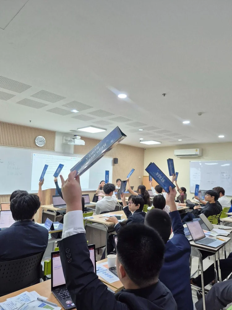 Developing Future Leaders: Bangkok Prep Students Excel at MUN Conference