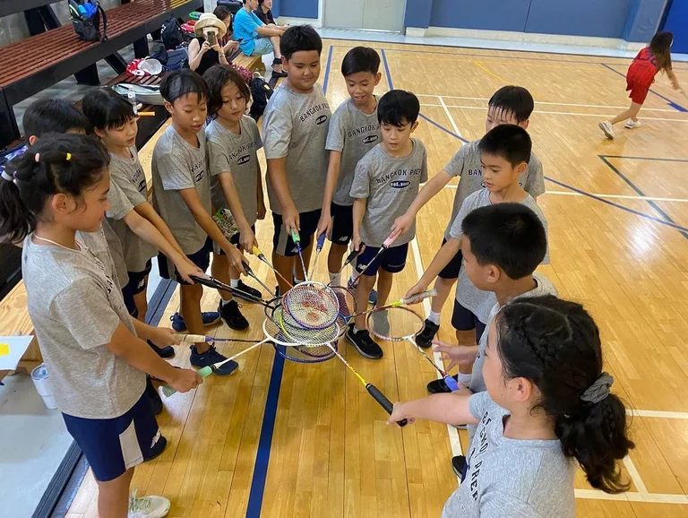 Badminton